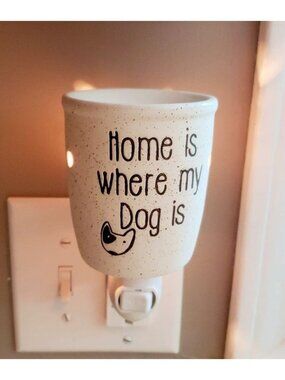 Scentsy Home Is Where My Dog Is Mini Plug In Warmer New In Box